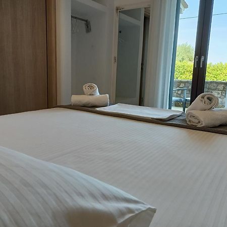 Marios Garden House Διαμέρισμα Άφυτος Δωμάτιο φωτογραφία